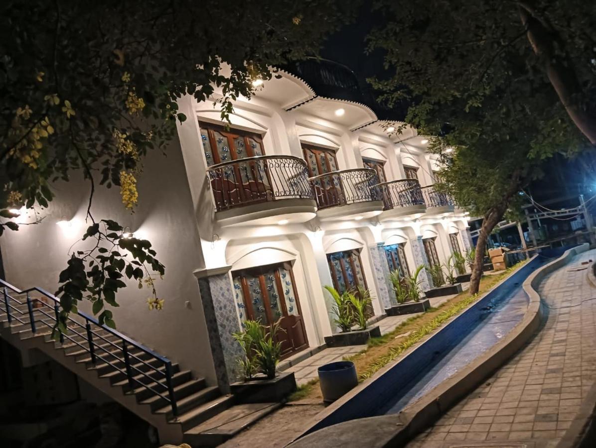 Le Miami Resort Puduččéri Exteriér fotografie